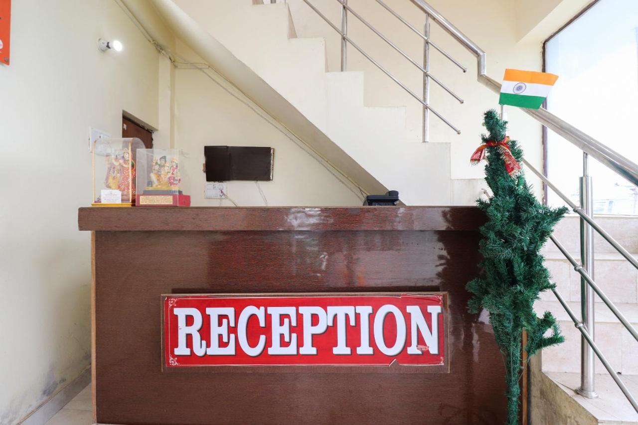 Silver Dew Resorts And Restaurant Dhanaulti Esterno foto